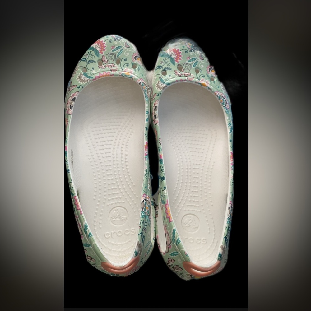 CROCS Ladies Flats